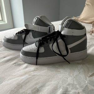 Custom painted Nike Air Force 1 high sneakers. Fits womens size 8.